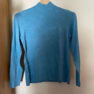 Chico’s Light Blue Mock Neck Sweater Size 0 S/M